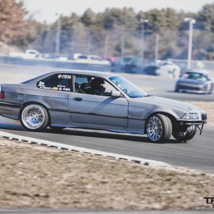 Paul Gamelin's 6.2L Chevy v8 powered E36