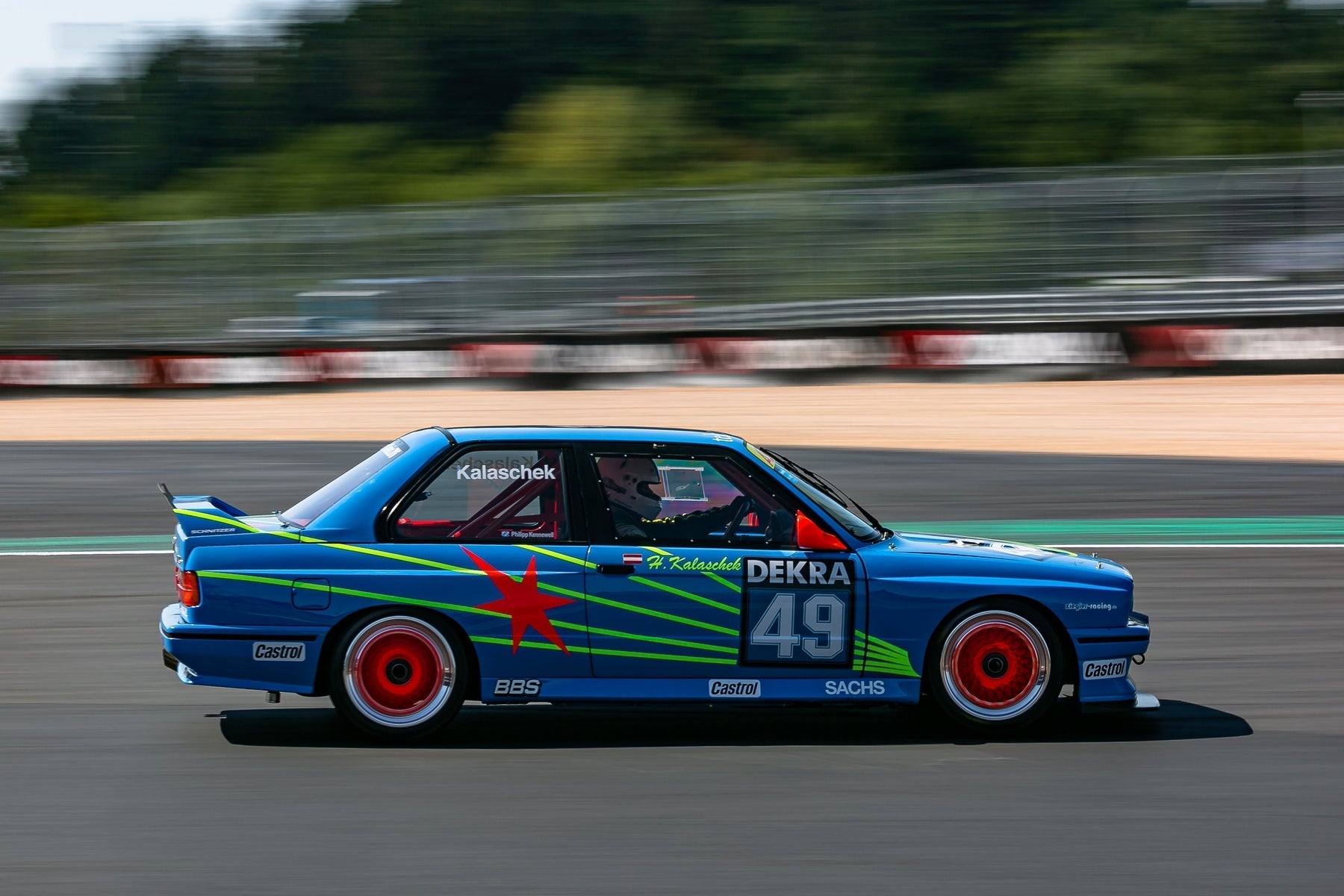 Philipp Kennewell Interview