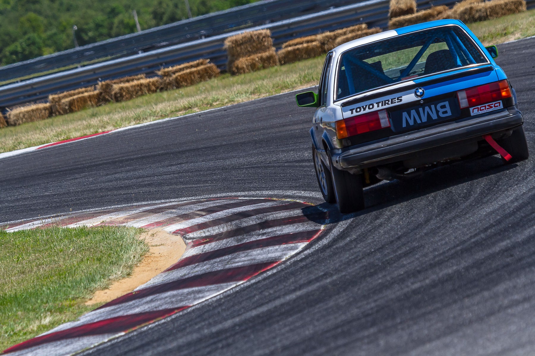 Thunderbolt Raceway and its "Special Curbing"