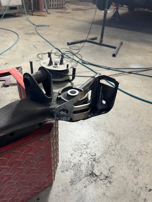 Reinforcement Plates, Rear Sway Bar - E36
